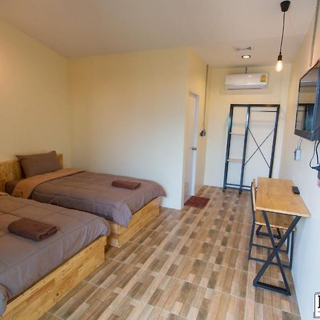 Отель Bed Box Накхонратчасима Экстерьер фото